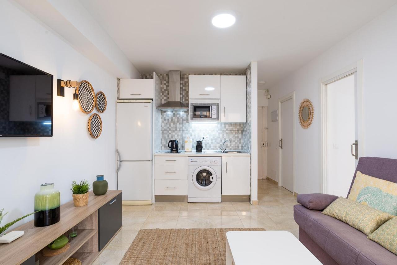 Mp5-Just Renovated Apartment Right On The Beach Málaga Esterno foto