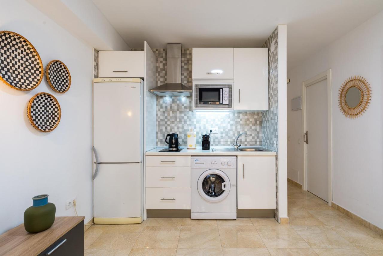 Mp5-Just Renovated Apartment Right On The Beach Málaga Esterno foto