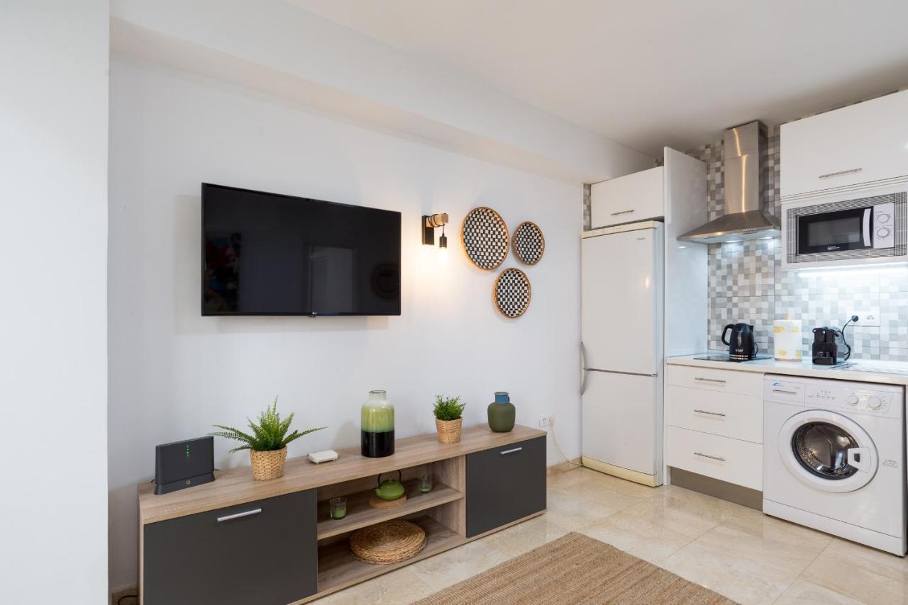 Mp5-Just Renovated Apartment Right On The Beach Málaga Esterno foto